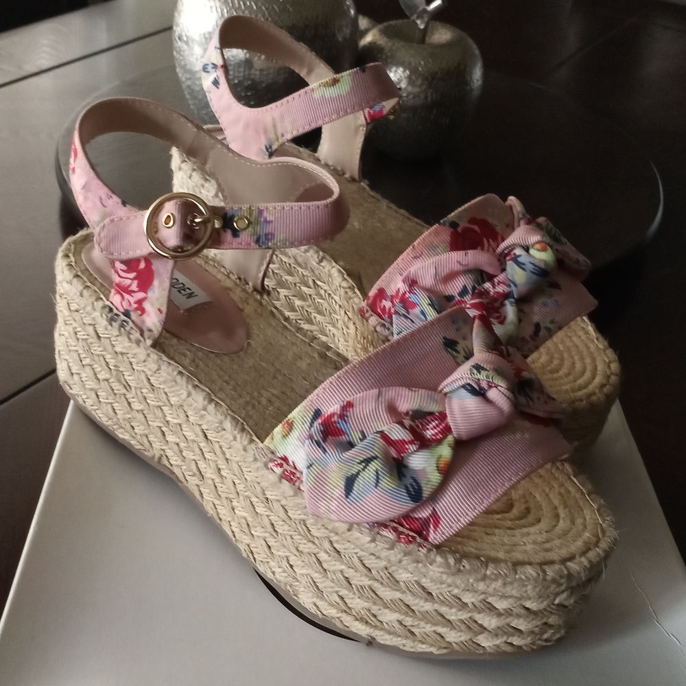 Steve Madden Sandals